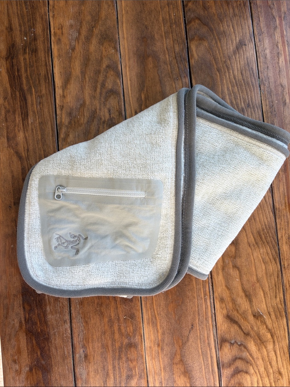 Arc’teryx Scarf